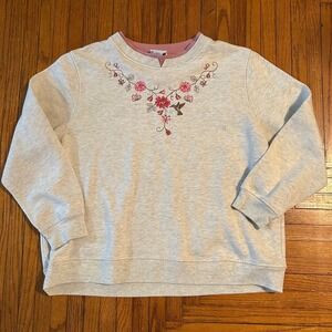BonWorth Womens Petite M Sweatshirt Oatmeal Grey Embroidered Floral Hummingbird
